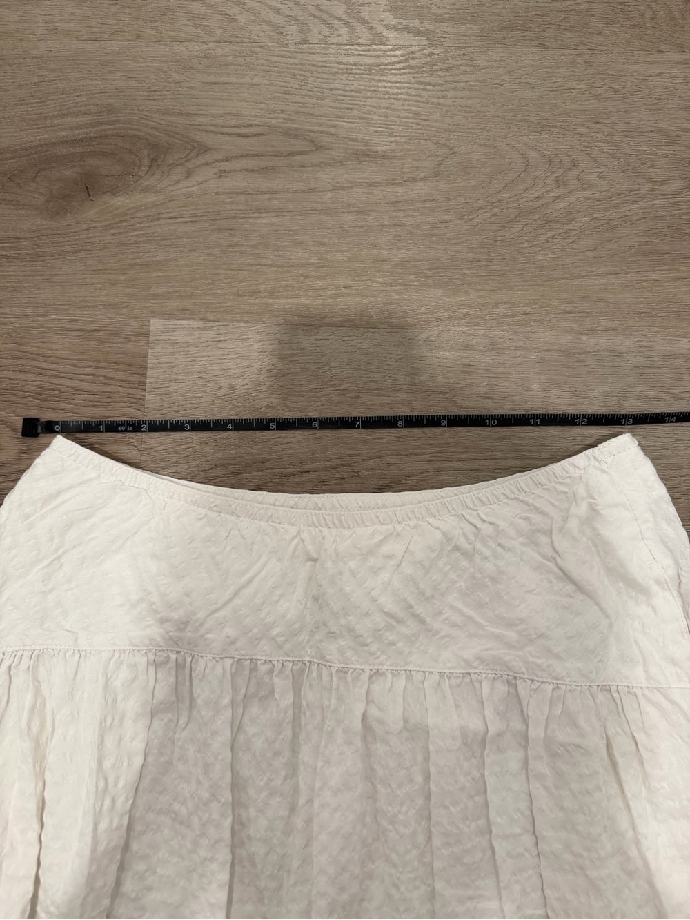 Uniqlo White Women's A-Line Midi Skirt - Picture 5 of 6